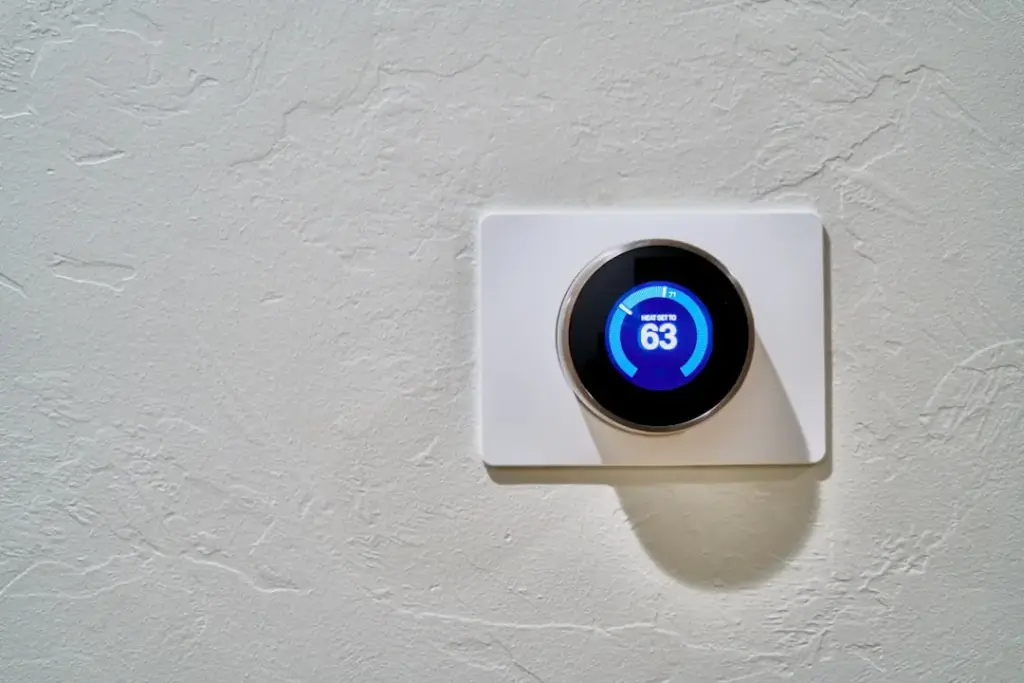 Best Smart Thermostat for Multi Zone Heating Systems: Expert Guide (2025) Best Smart Thermostat for Multi Zone Heating Systems: Expert Guide (2025) What to Look for in a Multi‑Zone Smart Thermostat